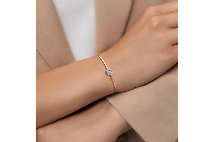 Браслет Клевер из красного золота с 17 бриллиантами